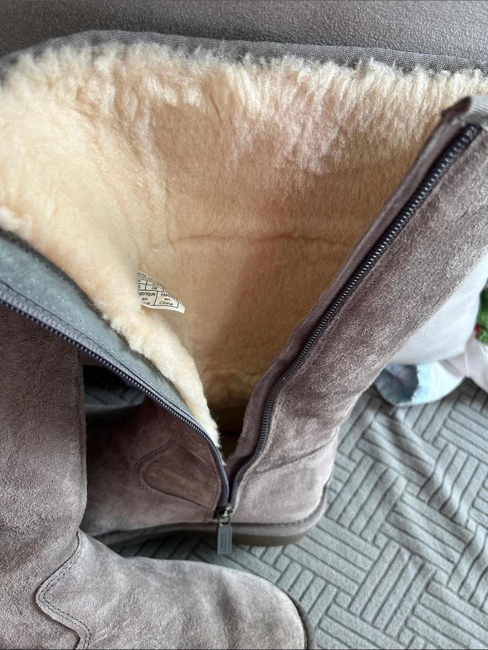 UGG comfortable women